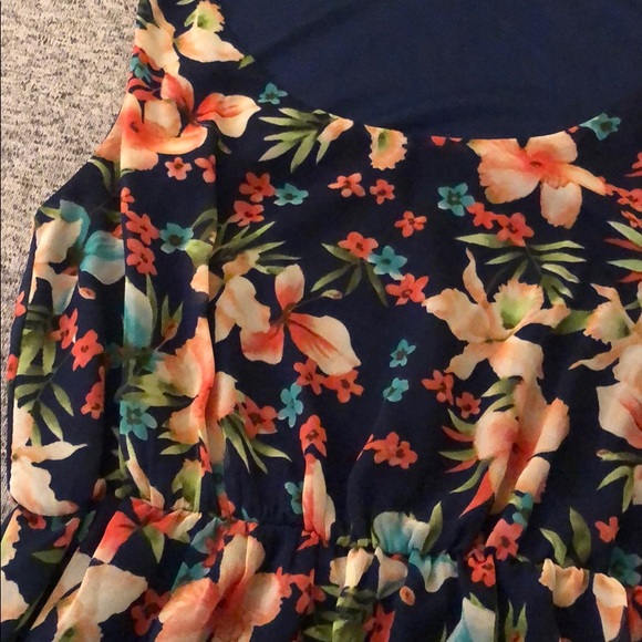 FOREVER 21: Hi-Lo midi dress - Picture 2 of 4